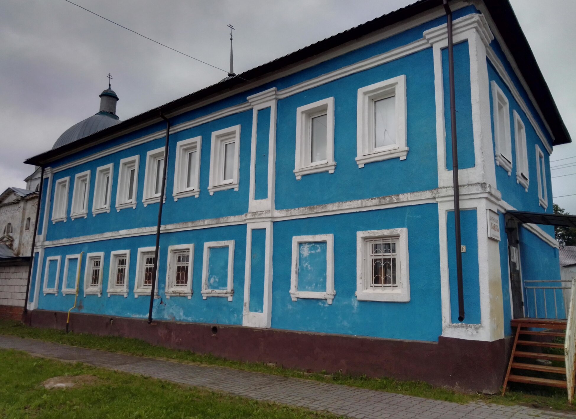Церковная лавка при Храме Воскресения Христова в селе Ульяново