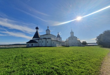 Ферапонтов Белозерский Богородице-Рождественский монастырь