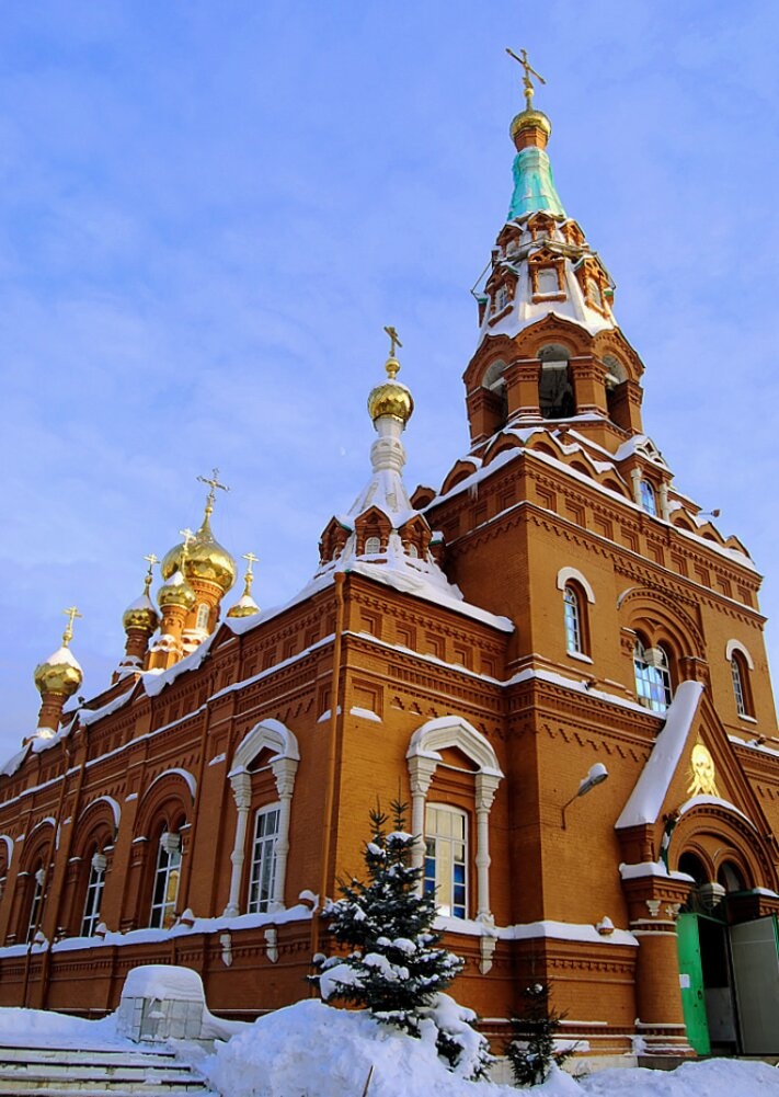 Церковь Вознесения Господня (Феодосиевская) в зимнем убранстве