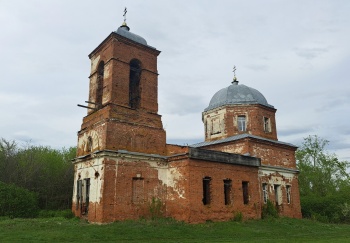 Церковь Архангела Михаила в селе Топлое