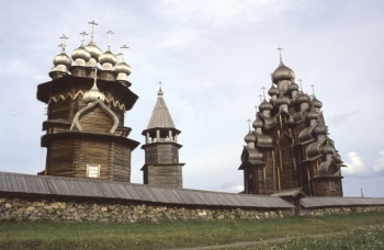 Архитектурный ансамбль Кижского погоста: Преображенская церковь на острове Кижи