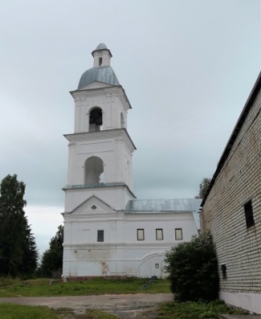 Храм Параскевы Пятницы в селе Большое Село