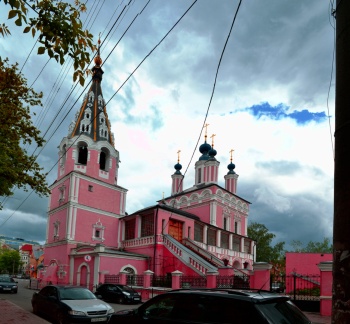 Свято-Георгиевский собор (церковь Георгия за верхом) в Калуге