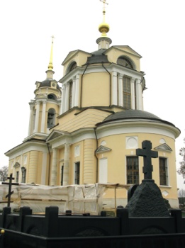 Церковь иконы Божией Матери «Знамение» в Комлево