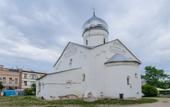 Церковь Димитрия Солунского на Славкове улице в Великом Новгороде