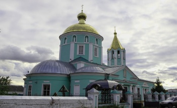 Свято-Троицкий храм в Старом Осколе
