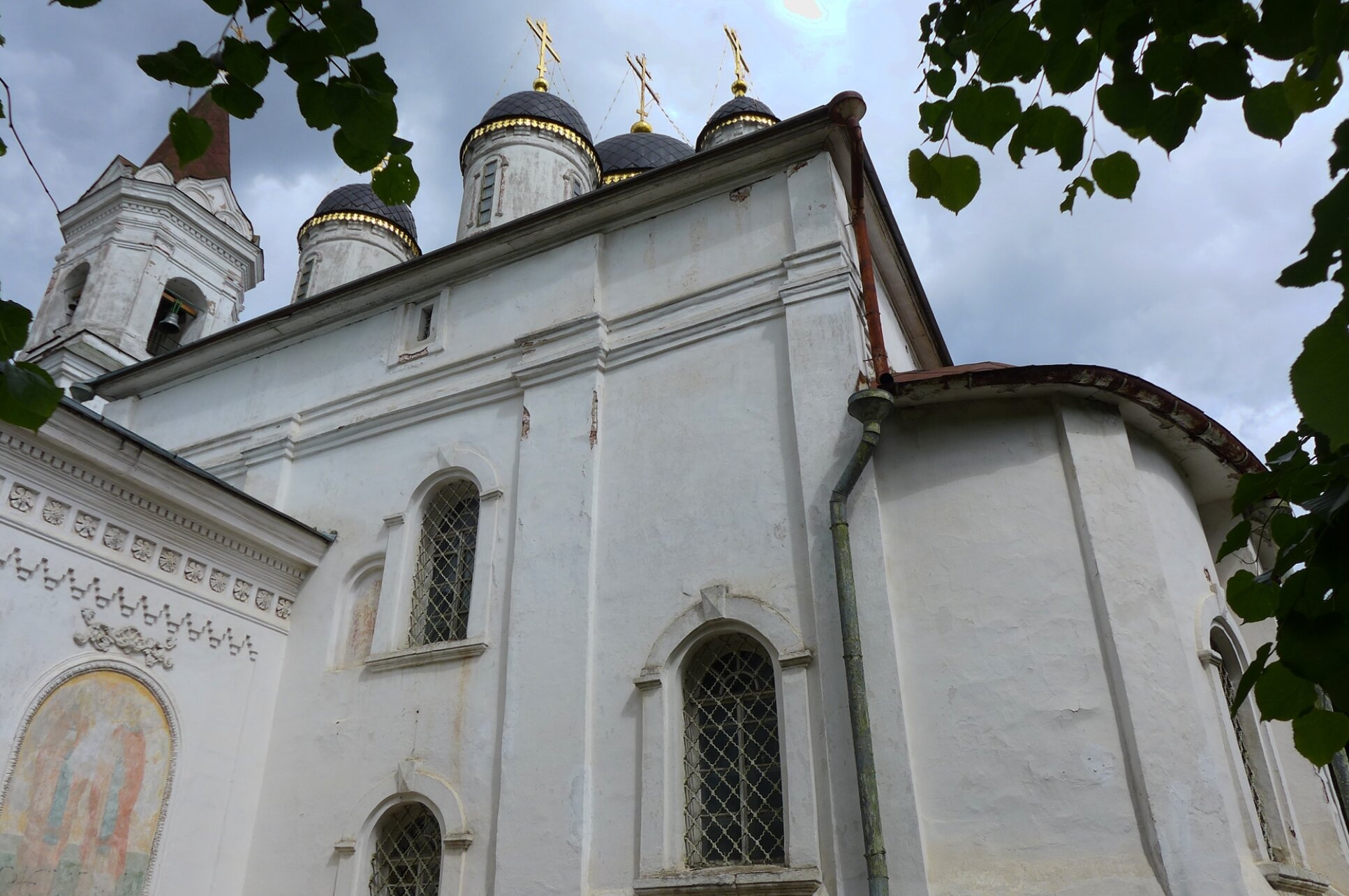 Церковь Белая Троица - древнейший храм Твери