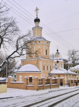 Церковь Троицы Живоначальной в Хохлах