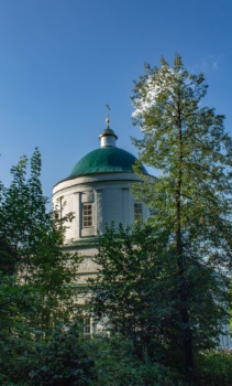 Преображенская церковь в Плёсе - фотография храма