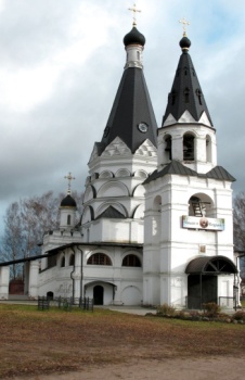 Церковь Богоявления Господня в Красном-на-Волге