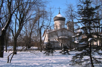 Церковь Николы со Усохи в Пскове — зимняя фотография