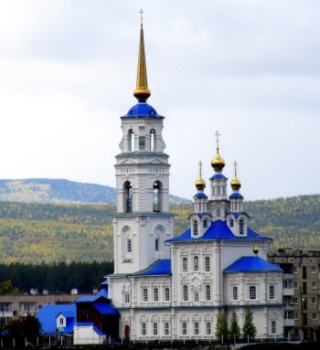 Храм во имя святых первоверховных апостолов Петра и Павла в Североуральске