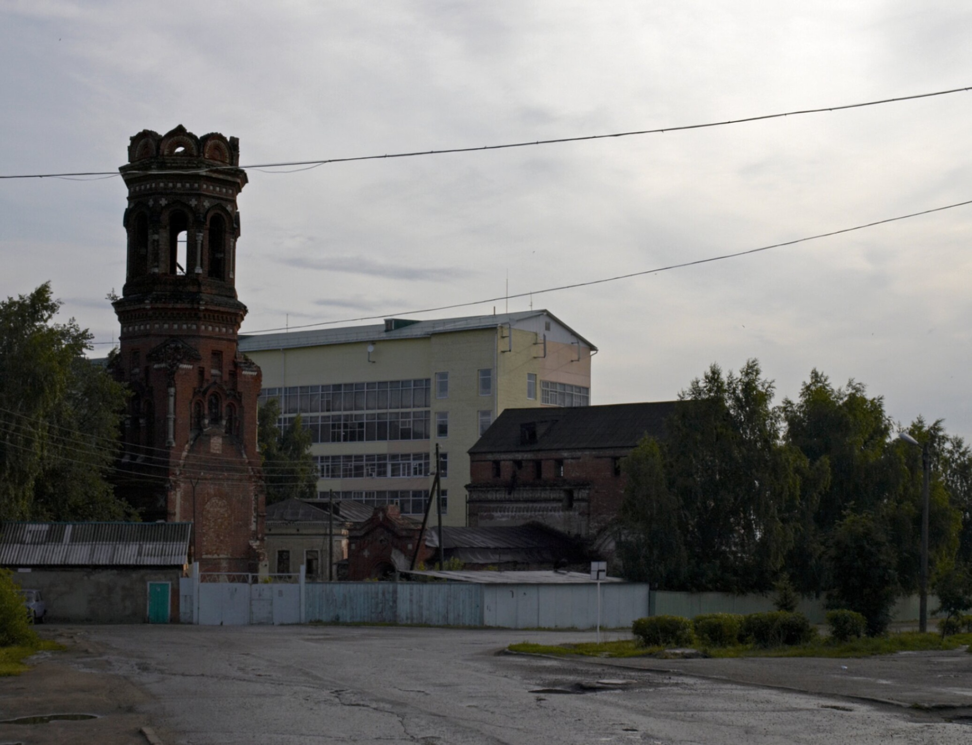 Колокольня Церкви Казанской иконы Божией Матери в Алатыре