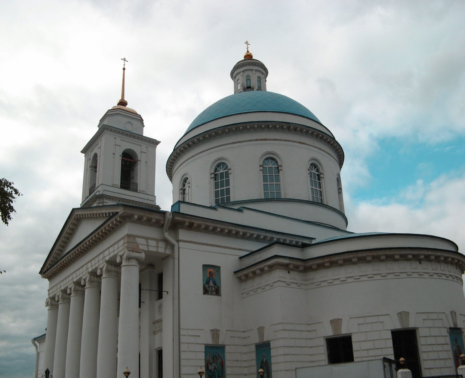 Собор Николы Белого в Серпухове