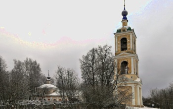 Церковь Иоанна Богослова в селе Введенье - зимняя фотография