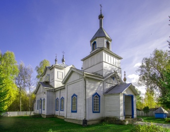 Крестовоздвиженская церковь в селе Потняк