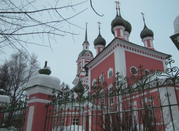 Церковь Иоанна Златоуста в Костроме зимой