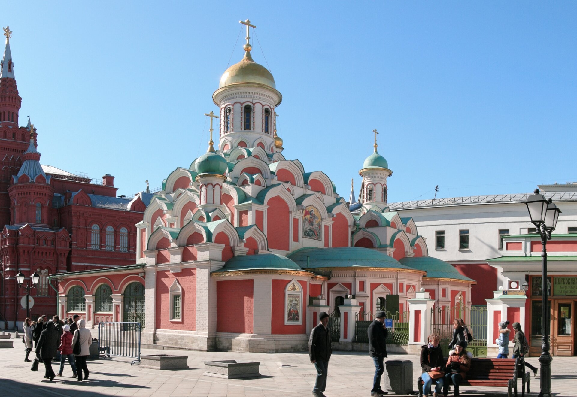 Казанский собор на Красной площади: история в фотографии