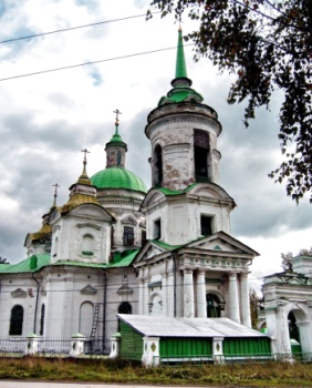 Храм во имя Святителя Николая Чудотворца в селе Быньги