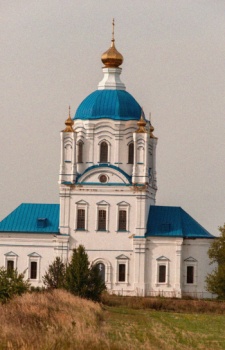 Храм Воскресения Словущего в селе Ретяжи