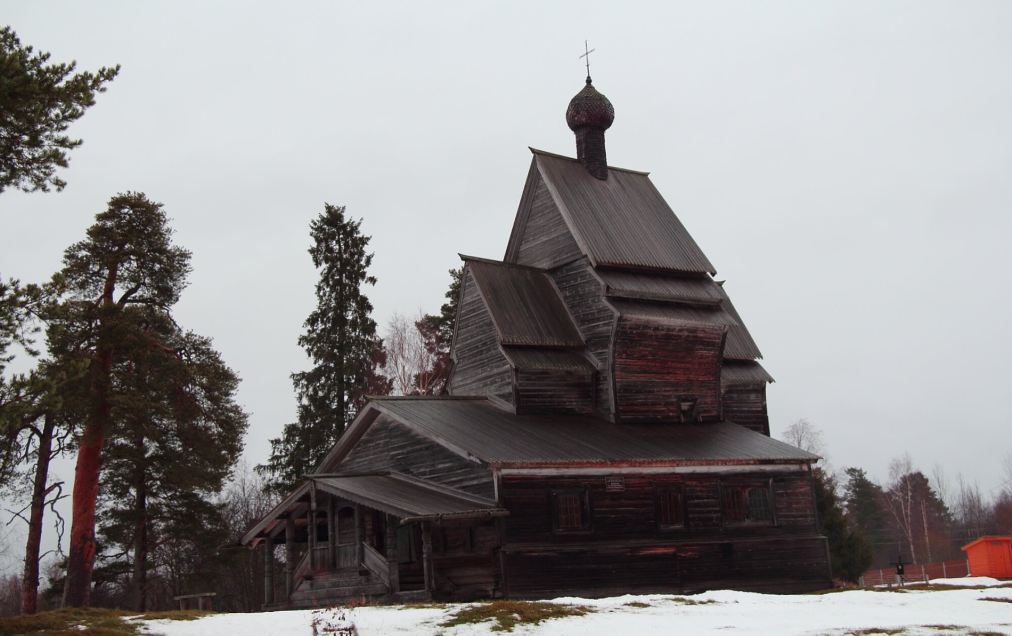 Церковь Георгия Победоносца в деревне Родионово