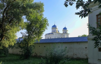 Георгиевский собор Юрьева монастыря в Великом Новгороде