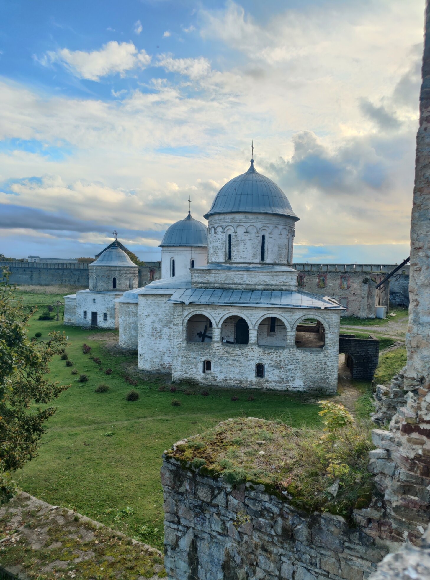 Успенская церковь в Ивангородской крепости