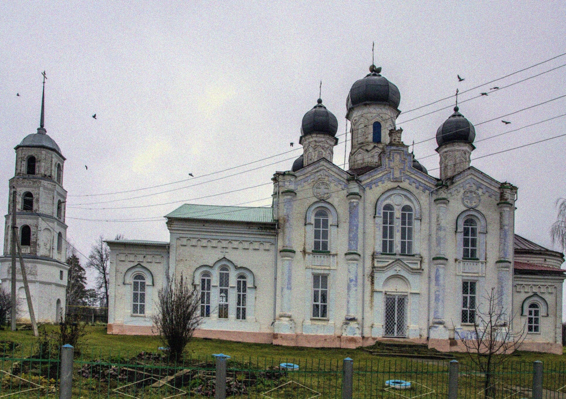 Покровская церковь в селе Марисола