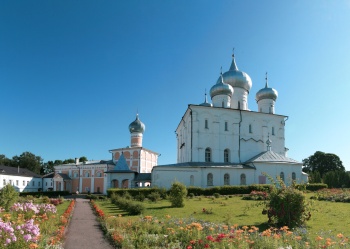 Спасо-Преображенский Варлаамо-Хутынский монастырь