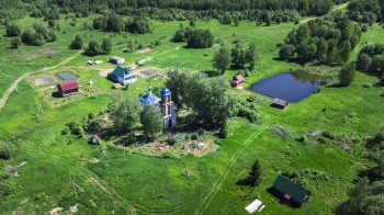 Церковь Введения во храм Пресвятой Богородицы в селе Павловка