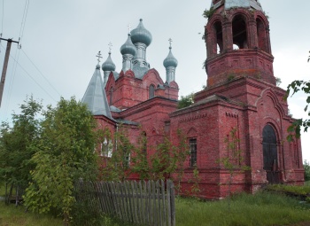 Храм Святителя Николая Чудотворца в деревне Ремда