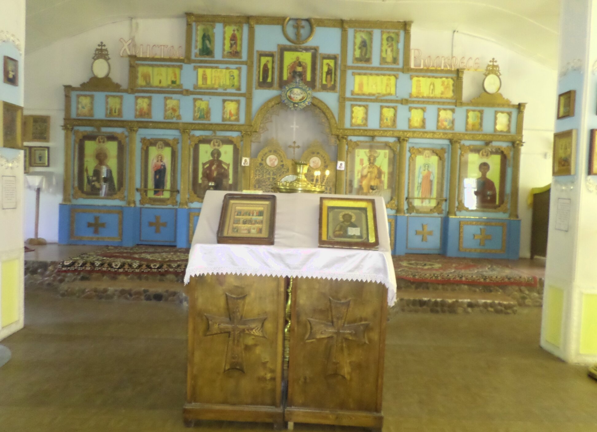 Интерьер православного храма в Охангароне