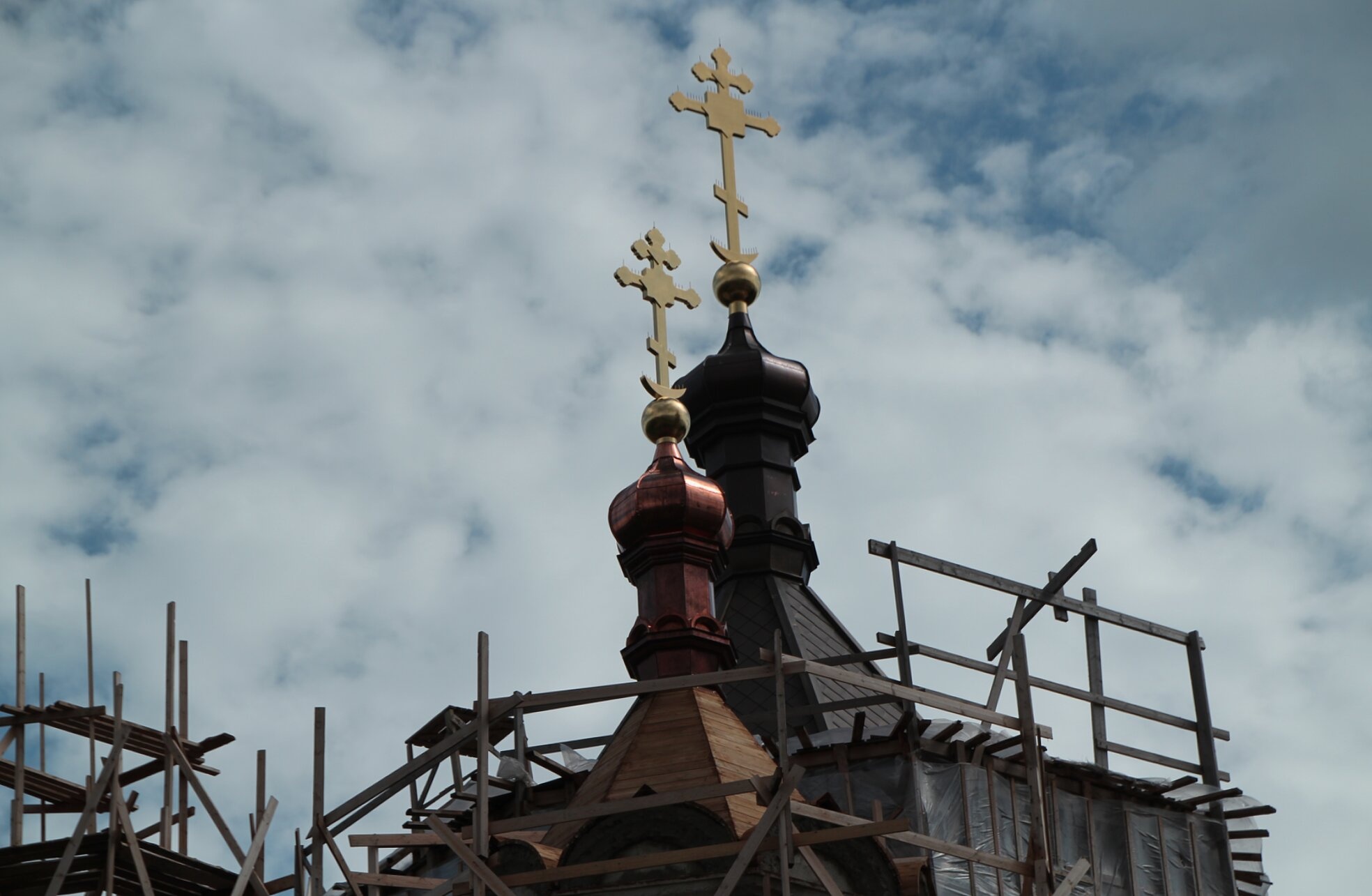 Храм Святой Живоначальной Троицы в деревне Иссад