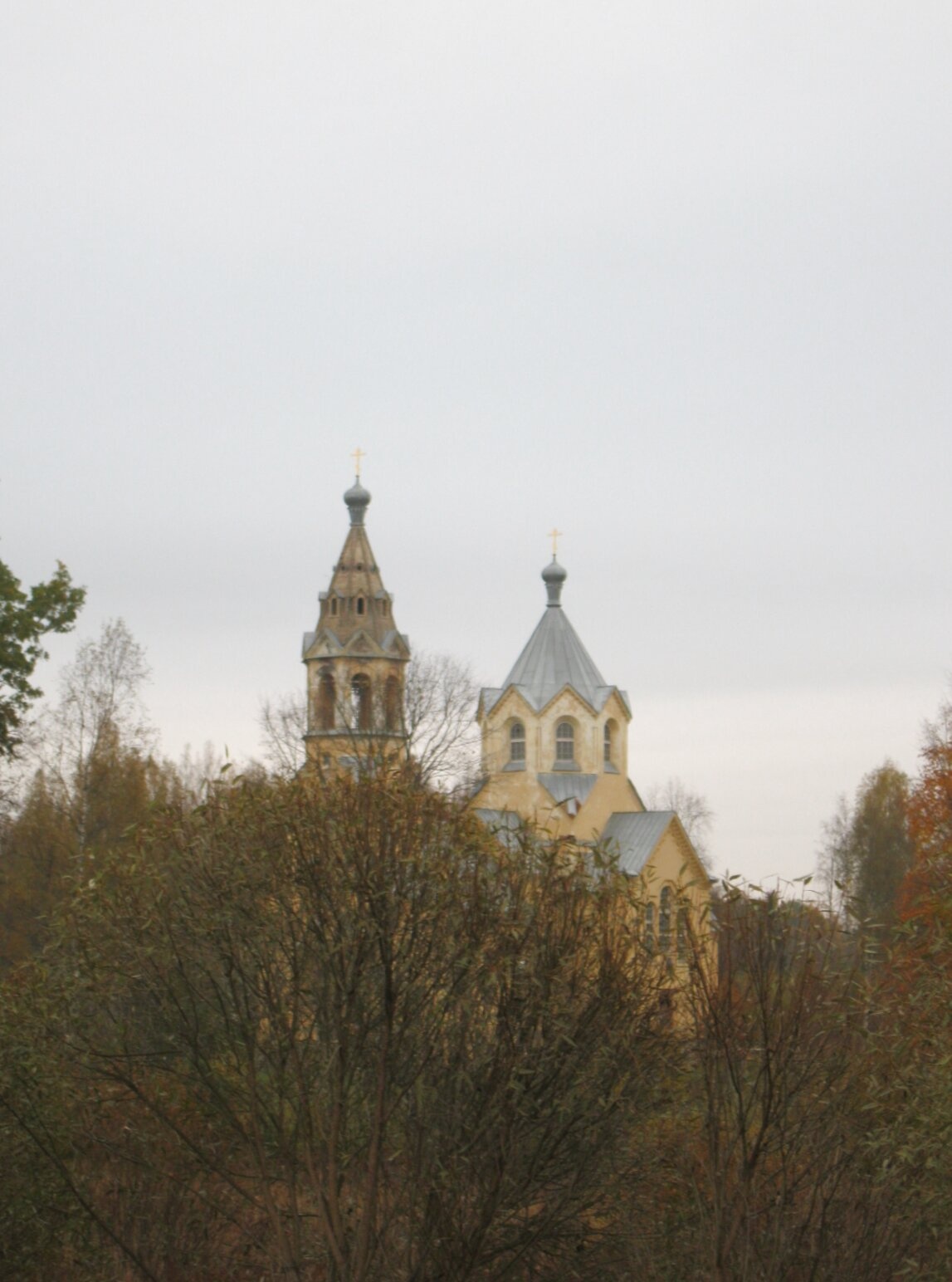 Храм Происхождения Честных Древ Креста Господня в Лисино-Корпус