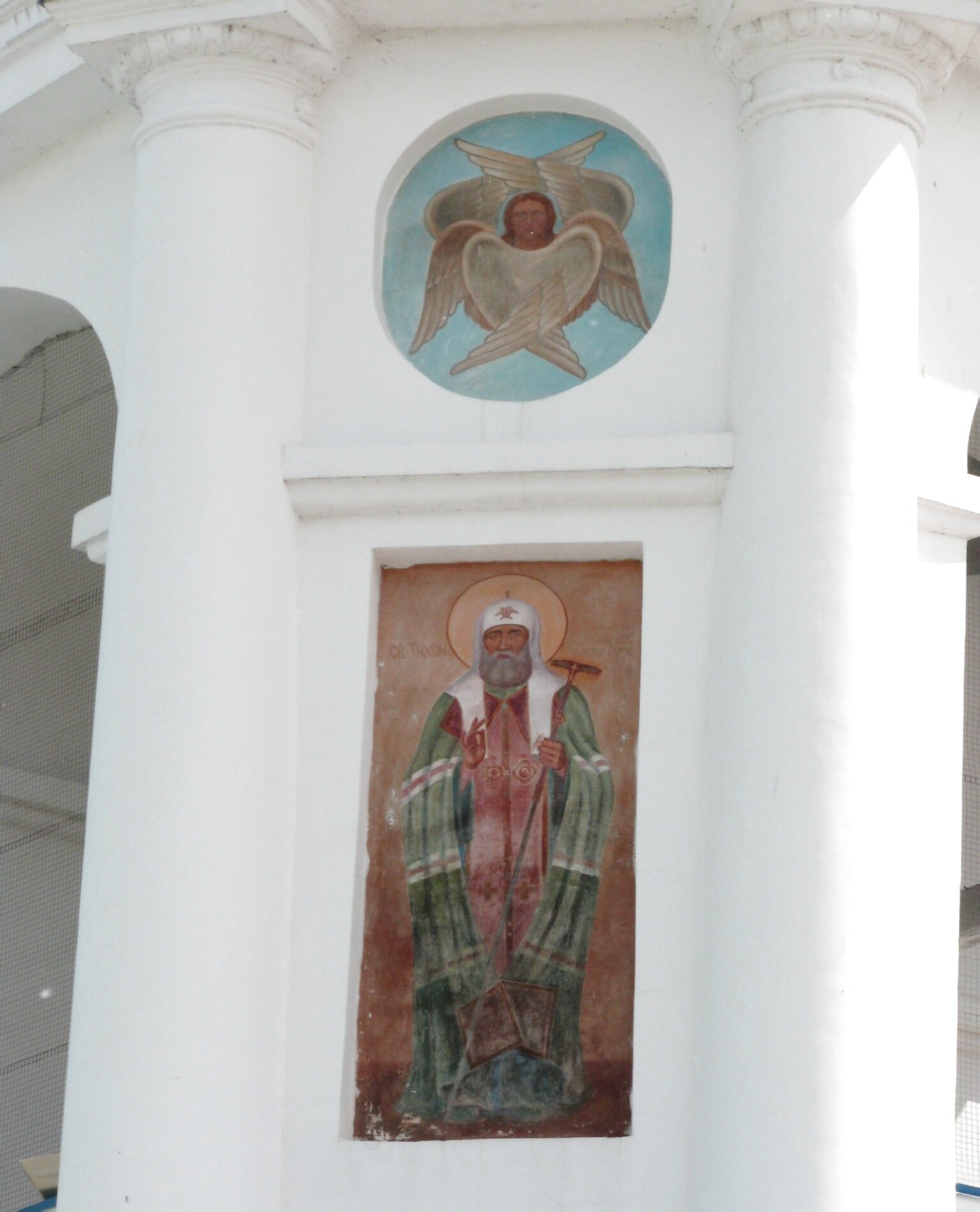 Росписи и архитектурные элементы Покровского собора в Воронеже