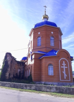 Тихвинская церковь в селе Доброе - архитектурный памятник