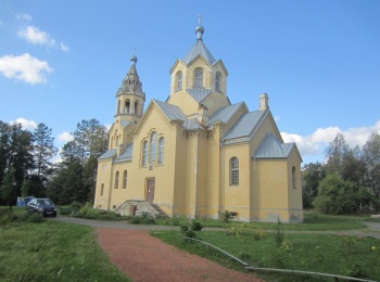 Храм Происхождения Честных Древ Животворящего Креста Господня в Лисино-Корпус