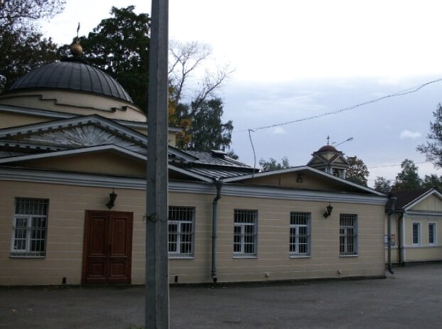 Церковь святителя Николая Чудотворца на Большеохтинском кладбище