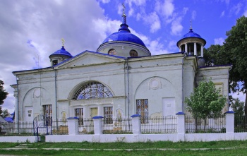 Храм Успения Пресвятой Богородицы в селе Радогощь