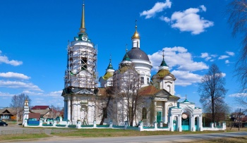 Храм Святителя Николая Чудотворца в селе Быньги