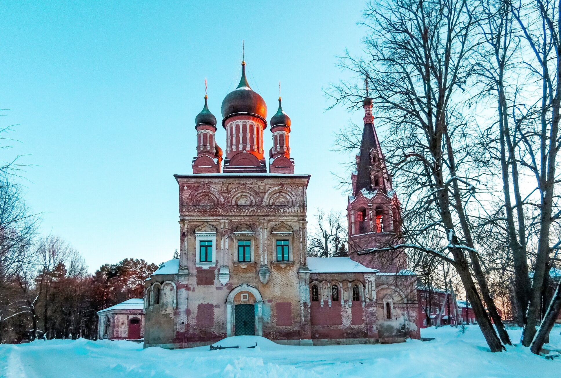 Храм Покрова Пресвятой Богородицы в селе Мещерское