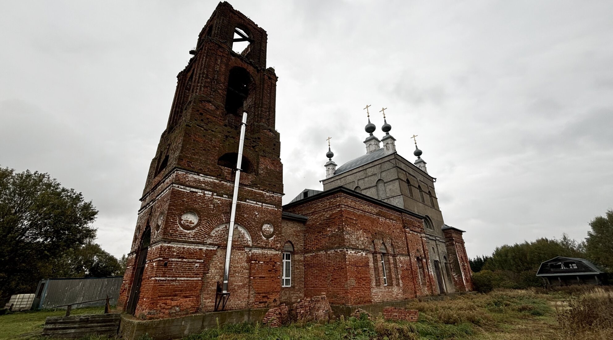 Церковь Иоакима и Анны в деревне Аким-Анна