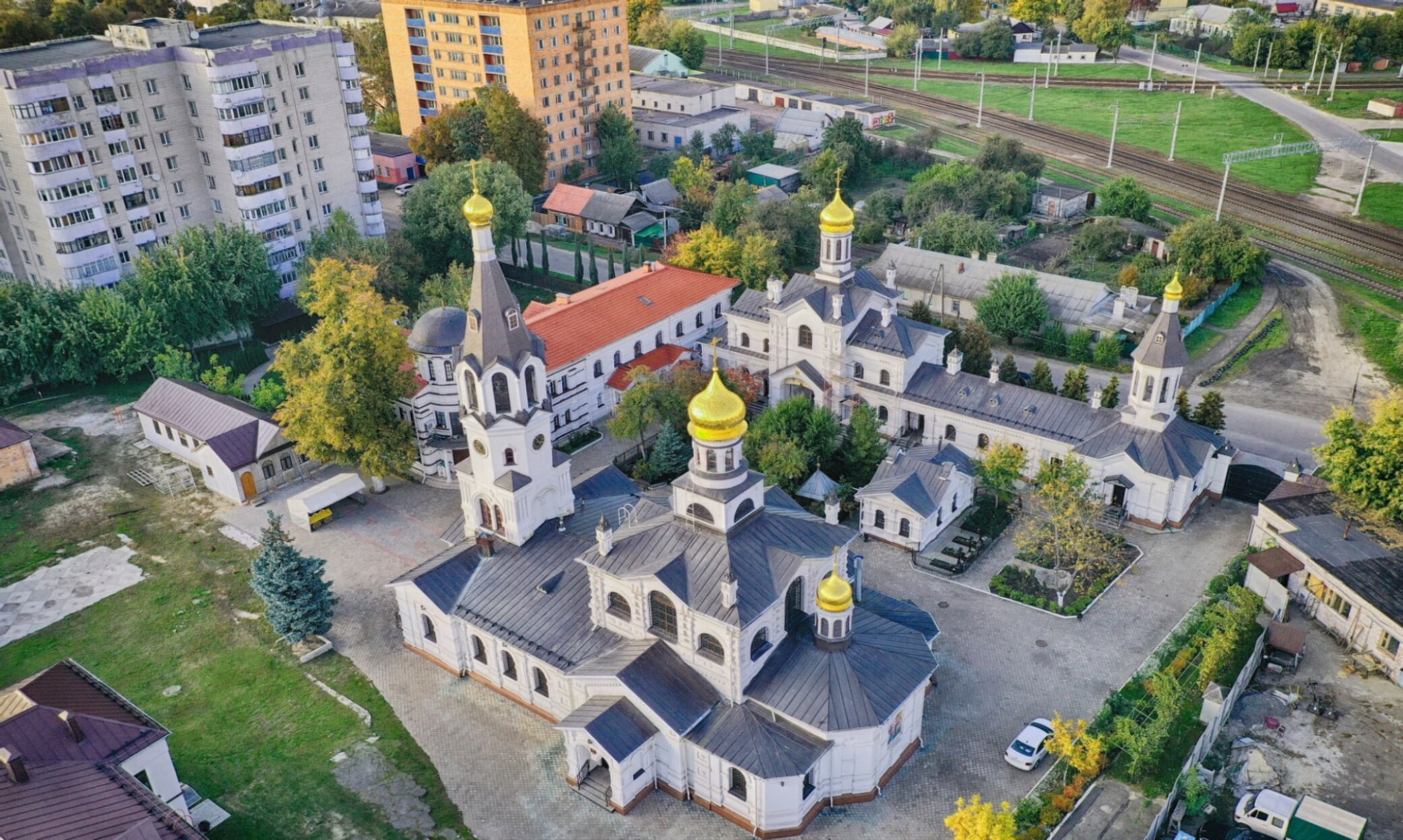 Свято-Никольский мужской монастырь в Гомеле: вид с высоты