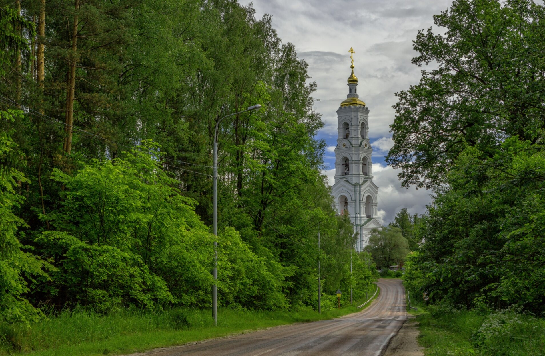 Игуменские кельи с церковью Всех Святых (Авдотьино)
