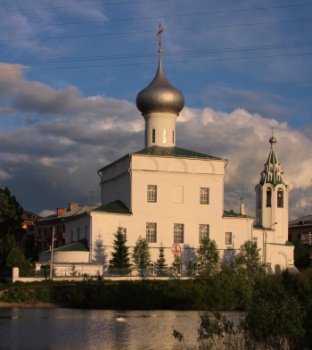 Храм святого апостола Андрея Первозванного во Фрязинове (Вологда)