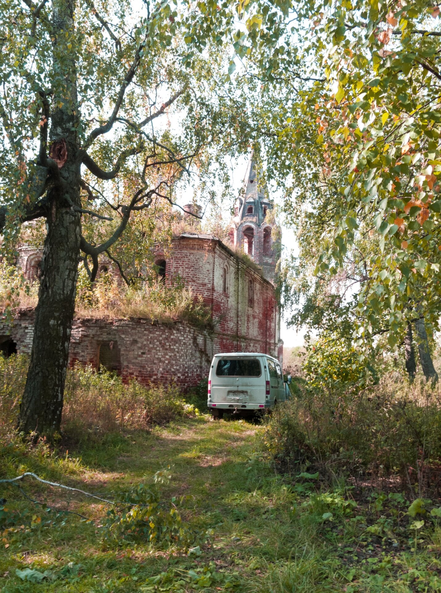 Введенская церковь в Любиме