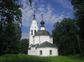 Успенский собор в Плёсе - православная святыня на Волге