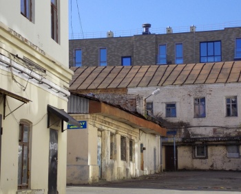 Вход в Церковь Иоанна Богослова в Смоленске: история и архитектура