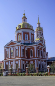 Спасский собор в Кирове: история и архитектура