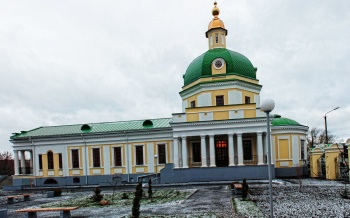 Покровская церковь — кафедральный собор Сарапульской епархии